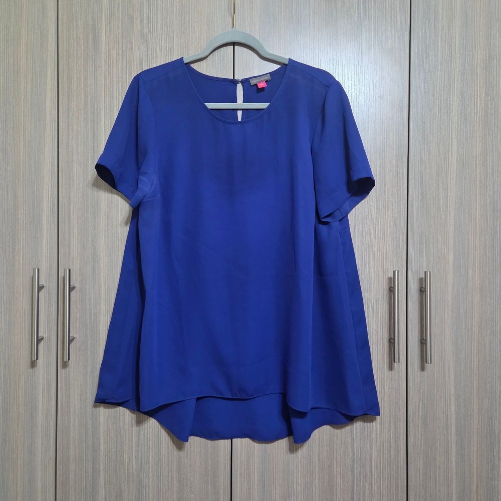 Vince Camuto Blouse In Cobalt